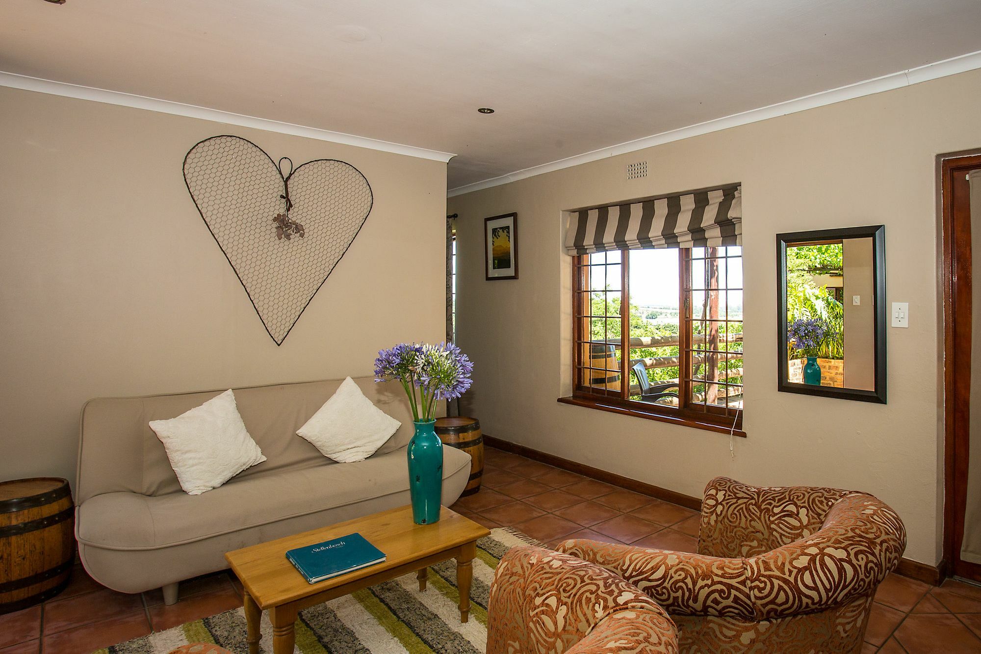 Dirtopia Trail Lodge Stellenbosch Buitenkant foto